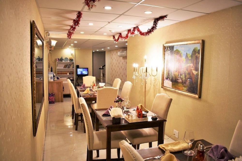 Saigon By Night Luxury Hotel Хошимин Екстериор снимка